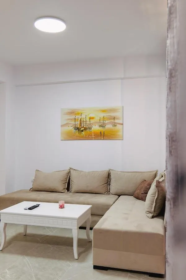 J&M Luxury Apartments Saranda 2
